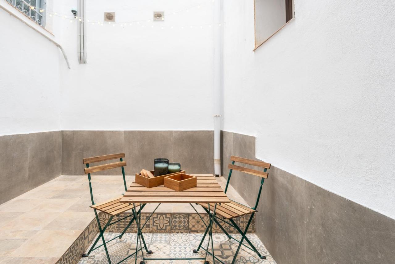 Apartamentos Luna Suites Palacio Dorita Γρανάδα Εξωτερικό φωτογραφία