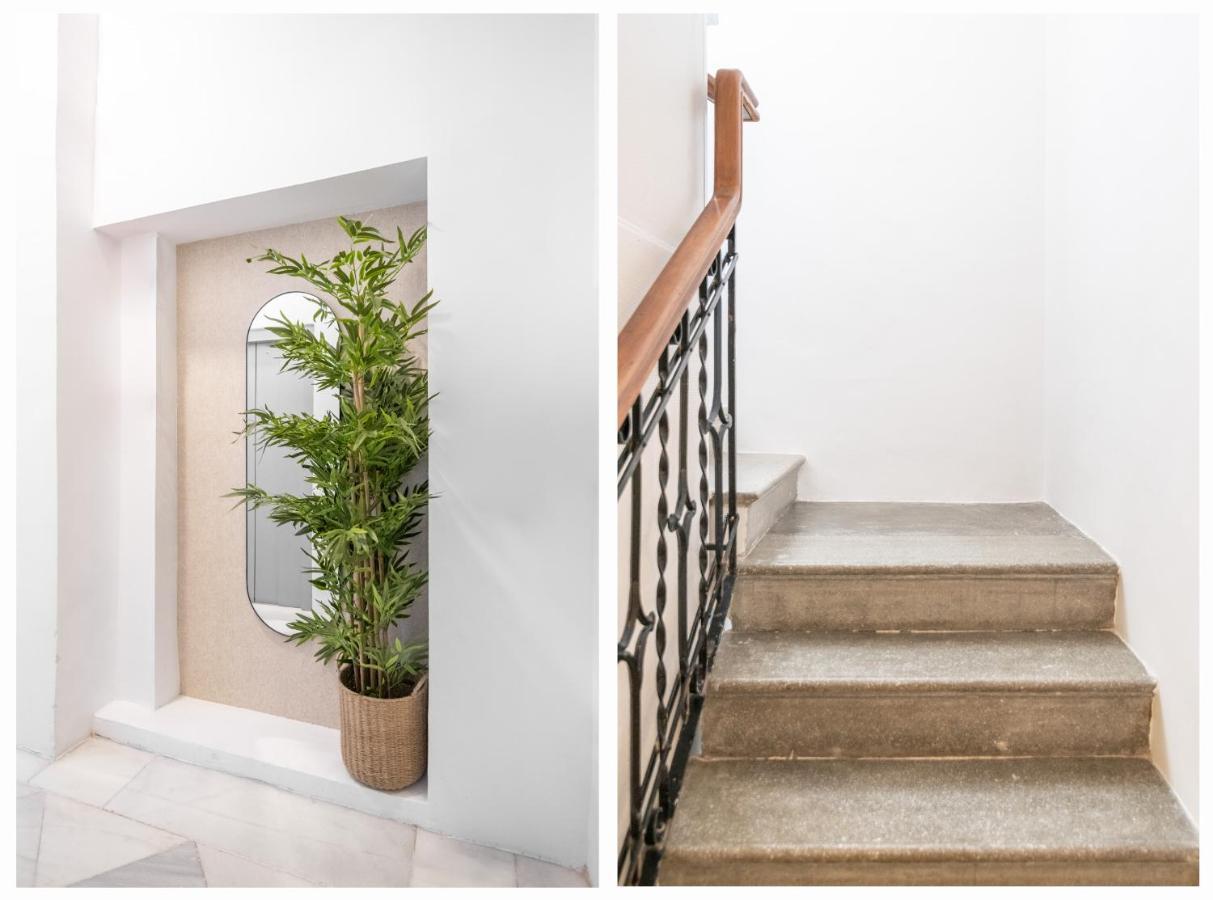 Apartamentos Luna Suites Palacio Dorita Γρανάδα Εξωτερικό φωτογραφία