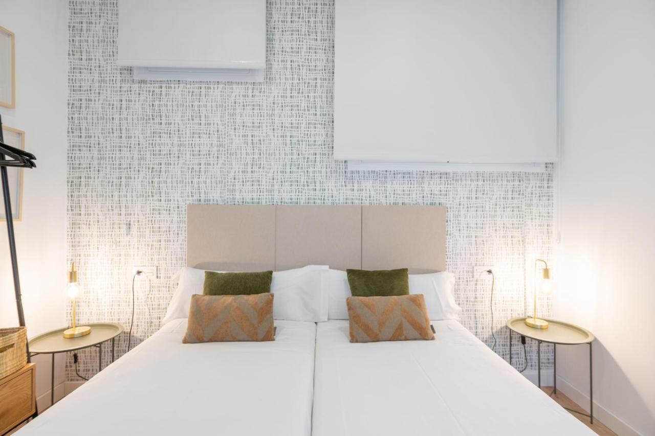 Apartamentos Luna Suites Palacio Dorita Γρανάδα Εξωτερικό φωτογραφία